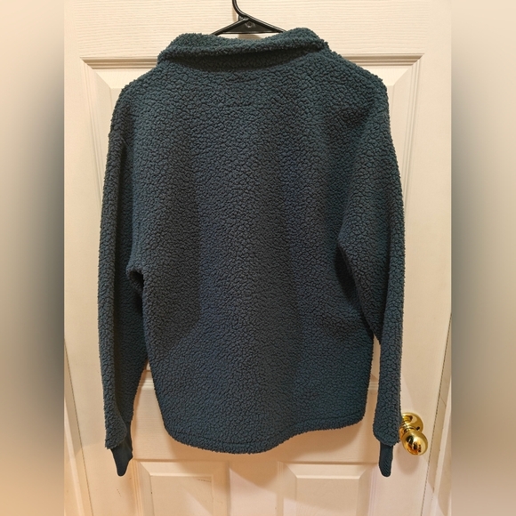 Old Navy Sherpa Pullover - Picture 3 of 4